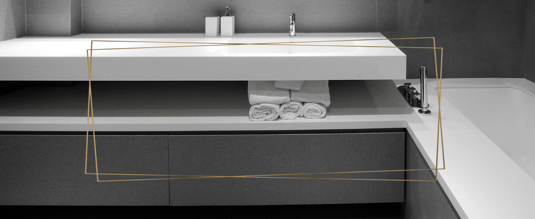 Revestimiento de baño con Laminam Revestimiento para baño con Laminam
